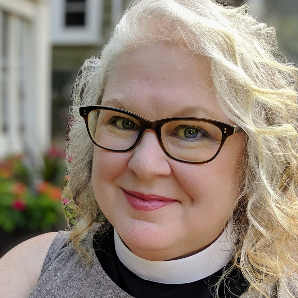 The Rev. Sarah Kye Price, PhD (headshot)